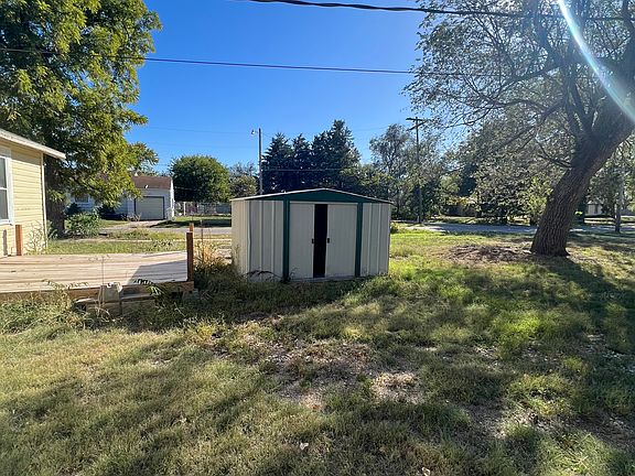 4th image of 1501 Prairie St