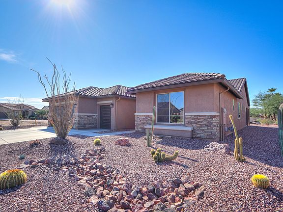 2nd image of 5216 N Tonopah Dr