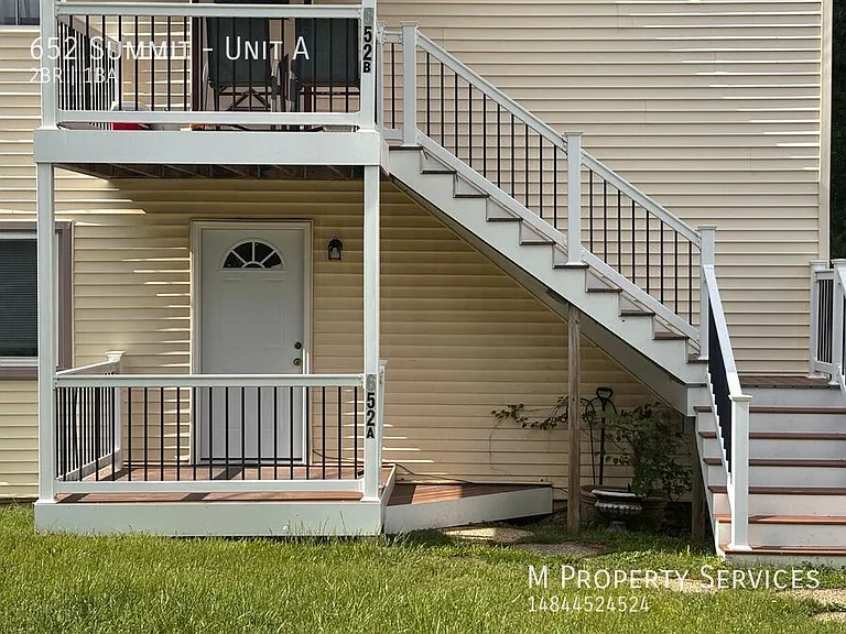 652 Summit St #A — Photo 11
