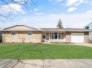 1636 E Byrd St, Appleton, WI 54911