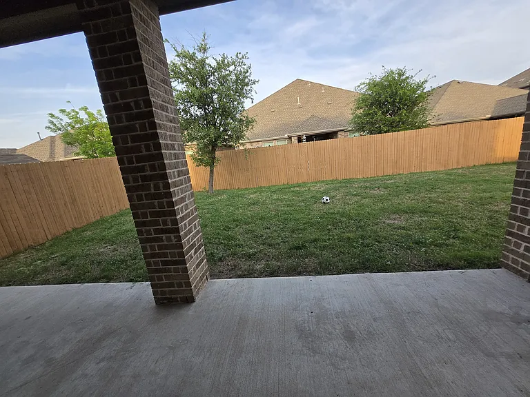 3913 Tunstall Dr — Photo 22