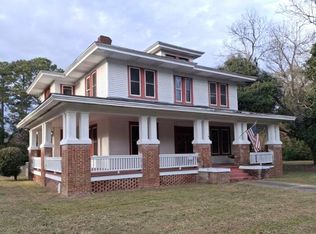 307 N Lee St, Bishopville, SC 29010