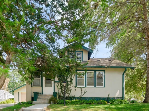 624 E 8th St S, Newton, IA 50208