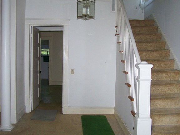 Entry Foyer
