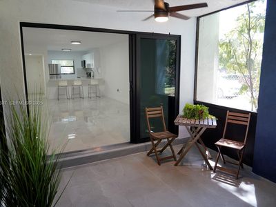 510 W Park Dr APT 105, Miami, FL, 33172