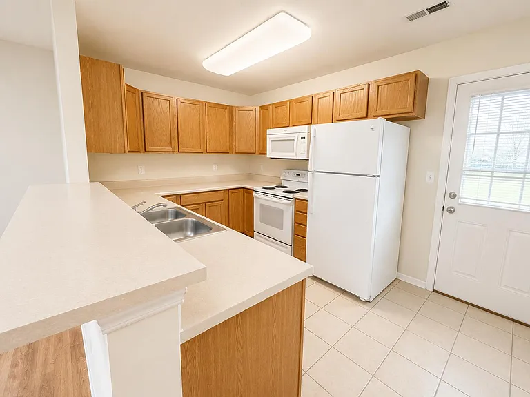 3308 Dove Dr — Photo 5
