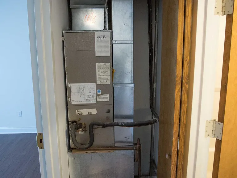 1600-3 Walnut St #805 — Photo 18