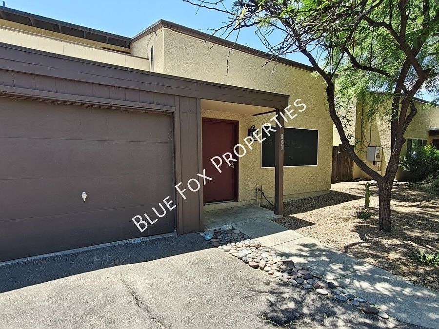 1st image of 880 E Peppergrass Ln