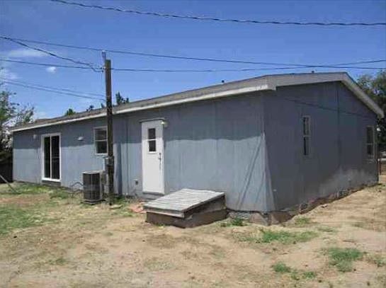 2nd image of 806 Arizona Ave