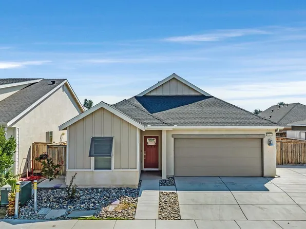 9717 Cobble Creek Dr, Shafter, CA 93263