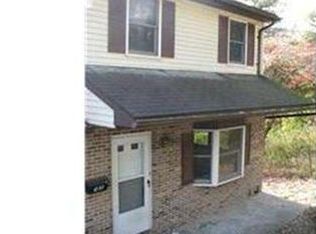 356 S Linden St, Boyertown, PA 19512