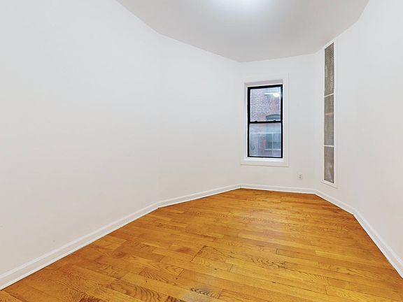 4th image of 550 W 184th St #4S