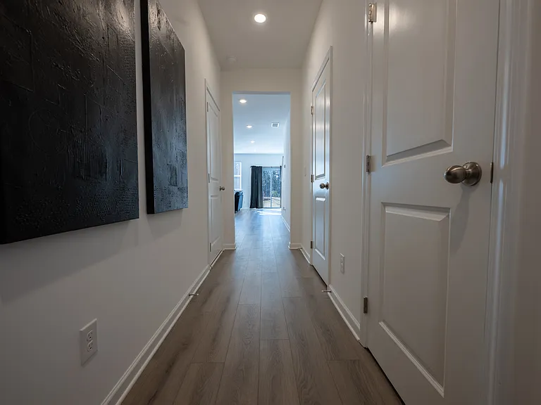 244 Kenoot Dr — Photo 4