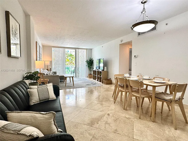 3001 S Ocean Dr #119 — Photo 4