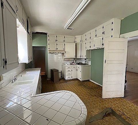 4th image of 5615 Mahaney Pl