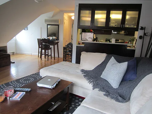 Rented by (Legacy) NY Quality Living Uptown | media 27