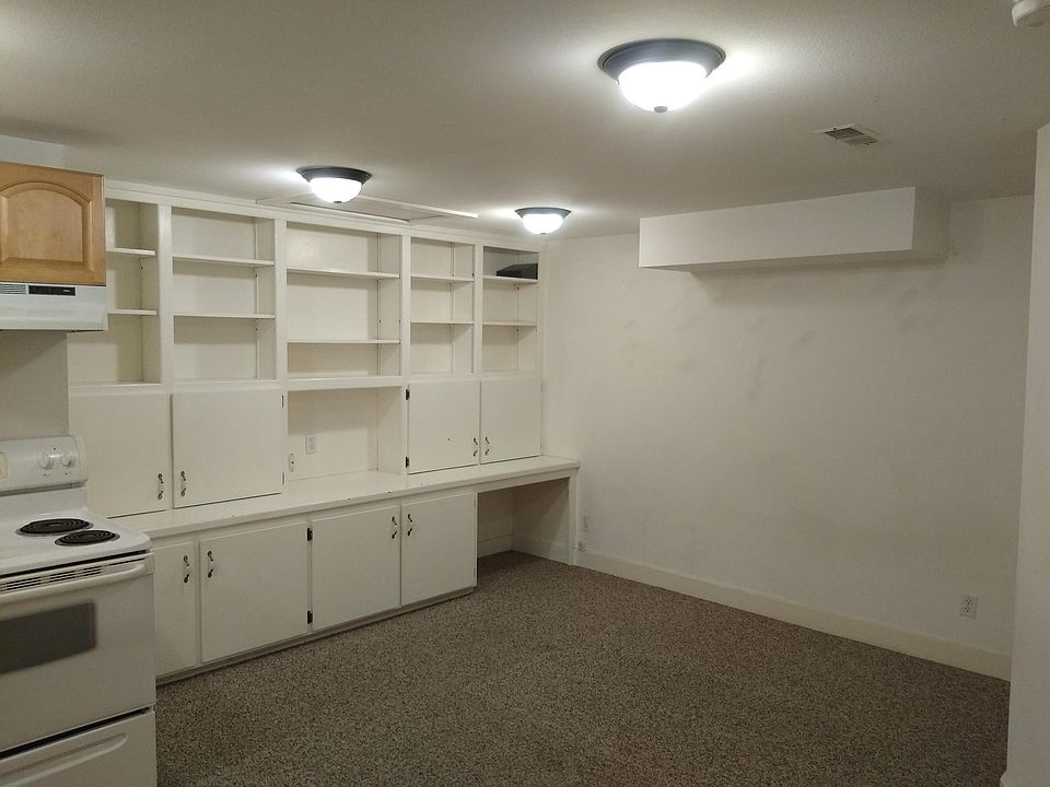 2nd image of 720 17th St