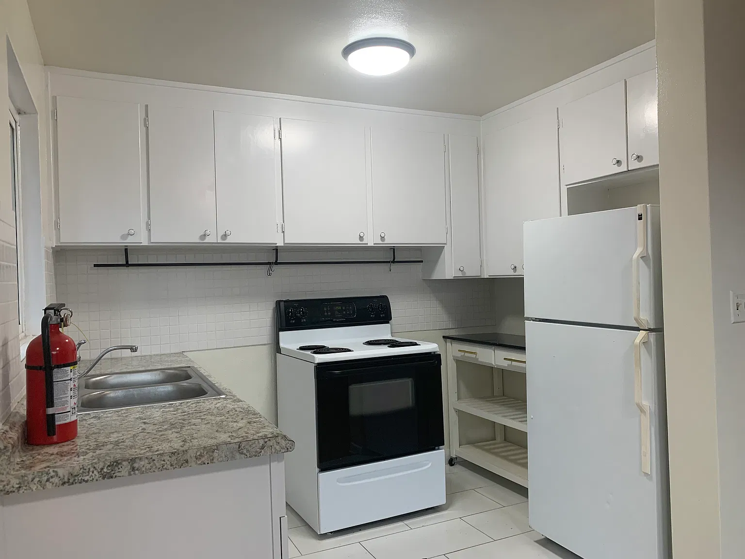 2 bed, 1000 sqft, $2,175 — Photo 4