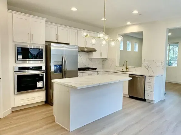 16511 Manassas St, San Diego, CA 92127