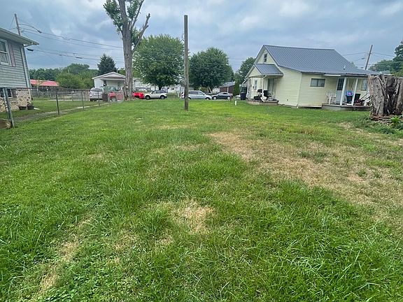 4th image of 710 Magnolia Avenue
