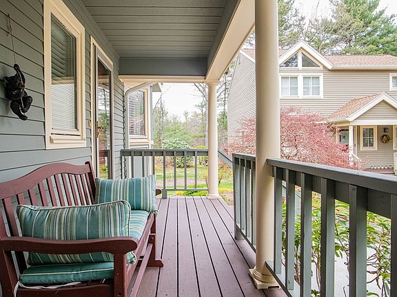 2nd image of 28 Cannon Forge Dr #28