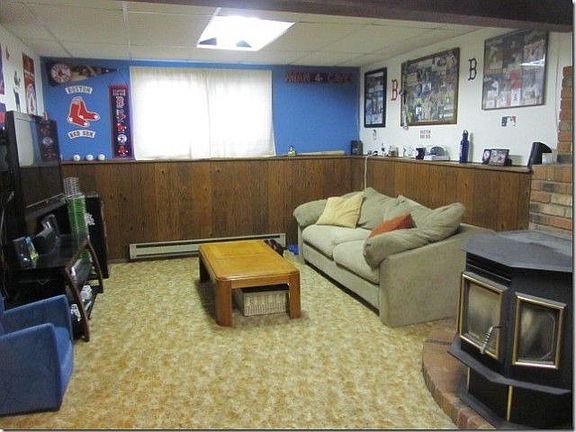 4th image of 18 Darlene Dr