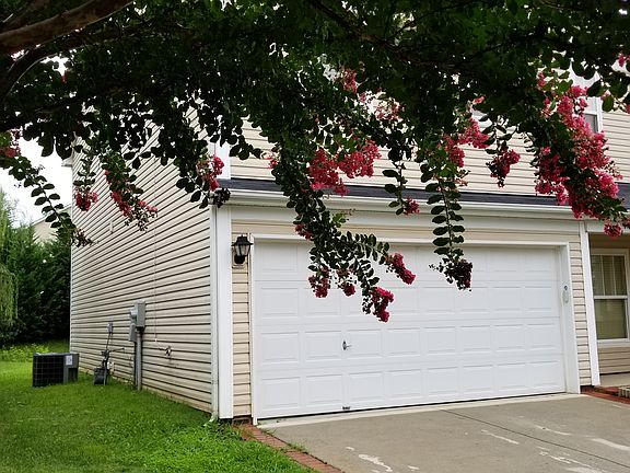 2nd image of 1513 Ladora Dr