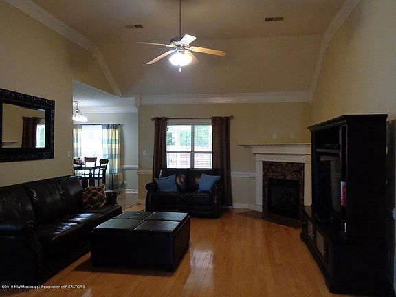 3rd image of 7459 Mary Dr