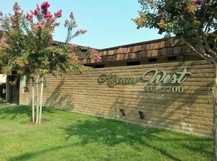 1301 W Lodi Ave APT 205, Lodi, CA 95242