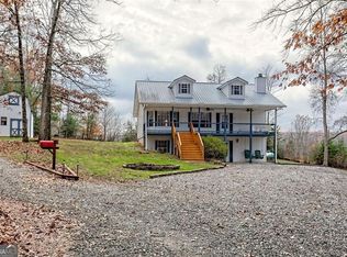 24 Roxanne Ln, Blairsville, GA 30512