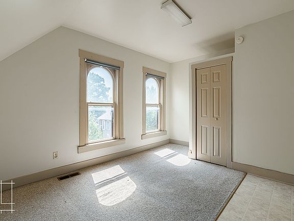 4th image of 100 W 6th Ave APT 6