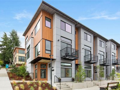 8617 39th Avenue S, Seattle, WA, 98118