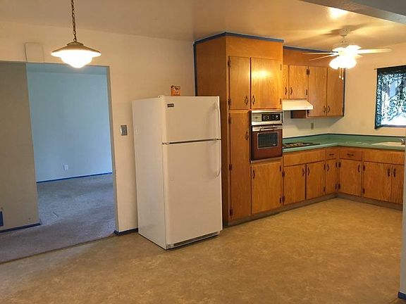 Big kitchen