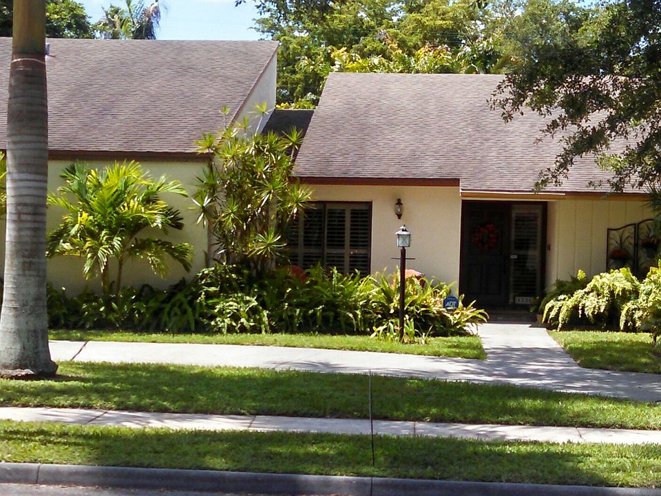 1st image of 1336 Wales Dr