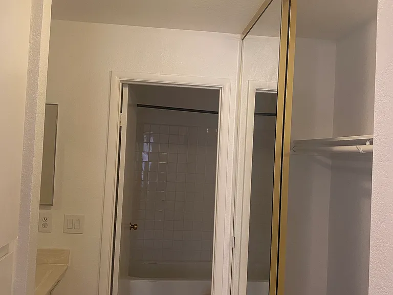 4700 Nara Vista Way #103 — Photo 10