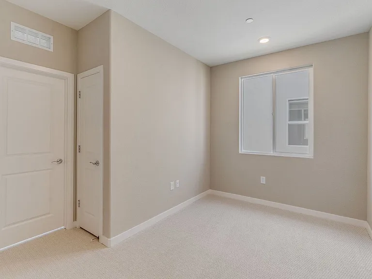 8326 Mincey Way — Photo 22