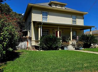 403 N Campus Ave, Upland, CA 91786