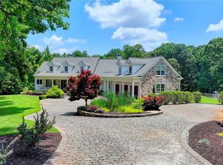 15625 Tullgean Dr, Milton, GA 30004