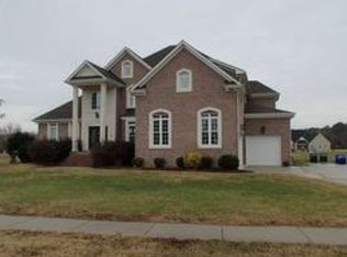 406 Walter Earl Ln, Suffolk, VA 23435
