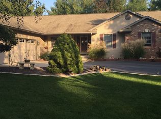 7180 Bahr Rd, Sherman, IL 62684