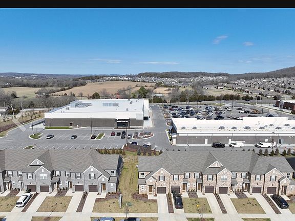 2nd image of 326 Cheval Dr