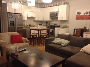 21 Temple Pl #300F, Boston, MA 02111