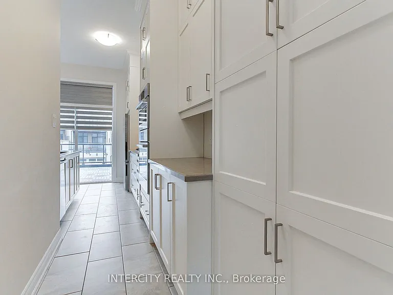 7 Adaskin Ave — Photo 19