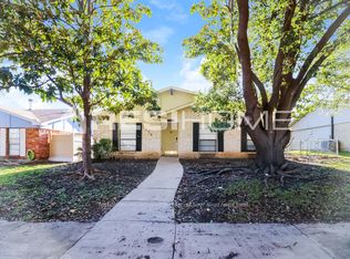 7216 Lost Canyon Dr, Dallas, TX 75249