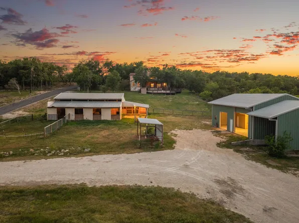 330 County Road 166, Georgetown, TX 78626
