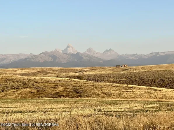 8702 Grizzly Ridge Rd, Tetonia, ID 83452
