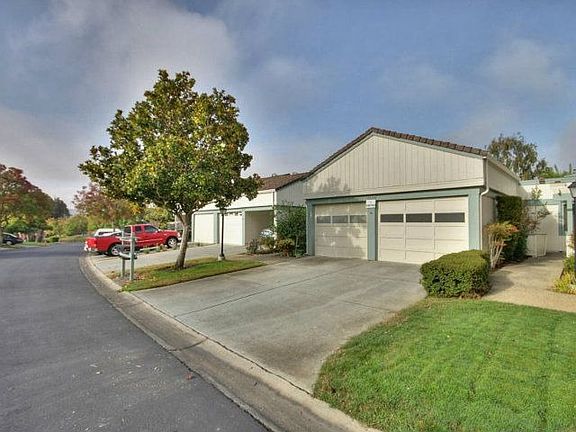 2nd image of 6334 Whaley Dr