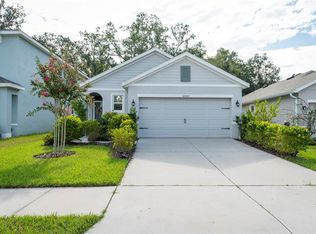 32857 Brooks Hawk Ln, Wesley Chapel, FL 33543
