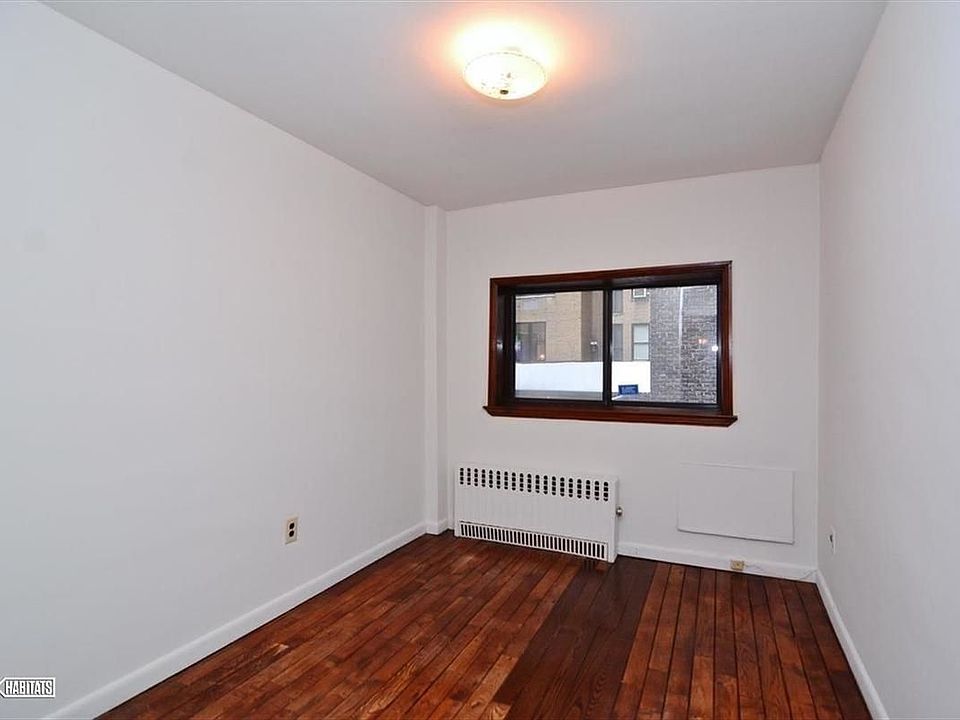 2nd image of 59 E 74th St Ste 3