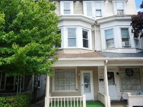23 N 6th St, Shamokin, PA 17872